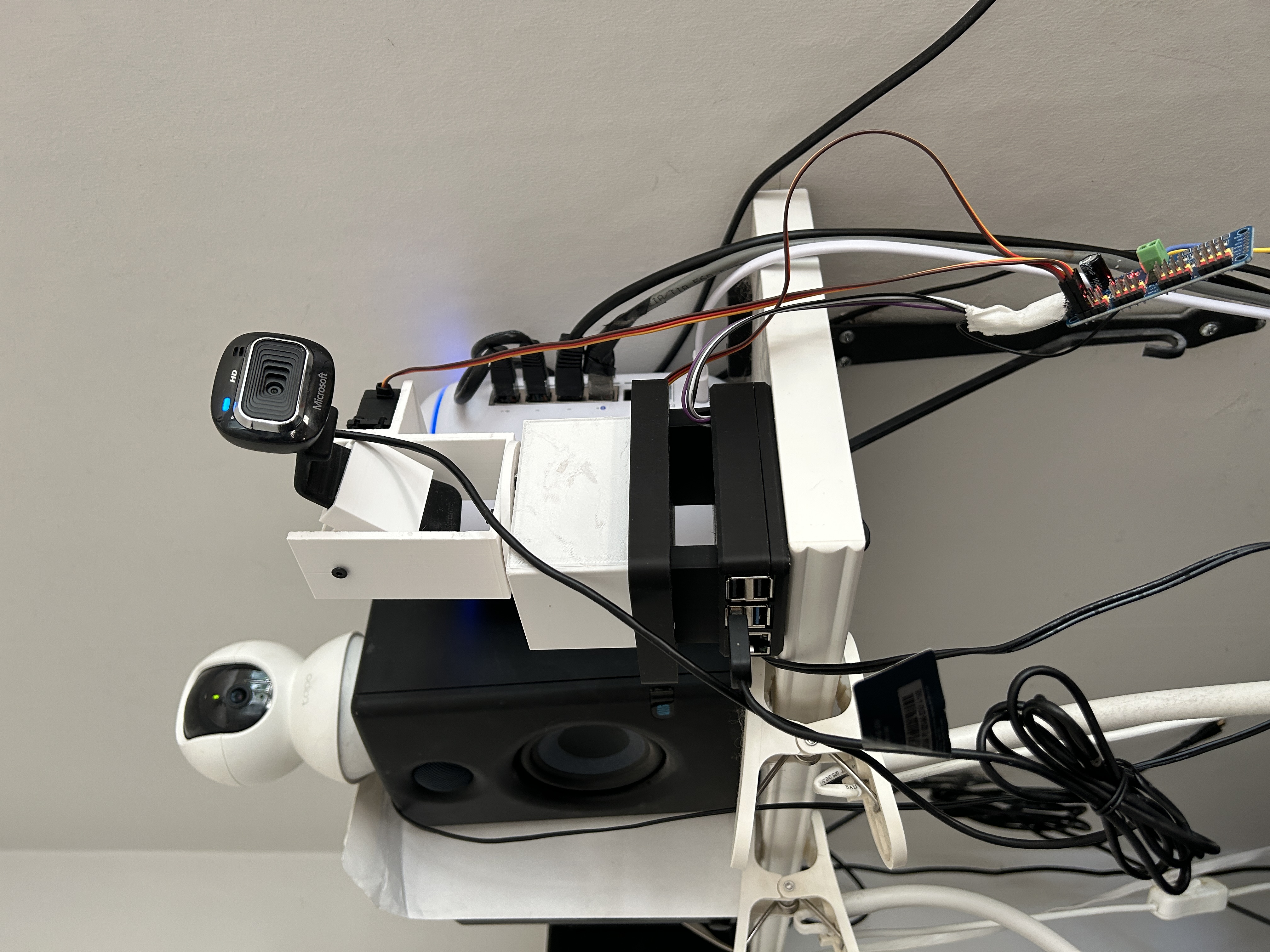 First Raspberry Pi 5 and Microsoft LifeCam HD-3000 prototype